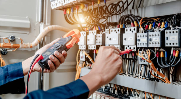 Best Affordable Emergency Electrician  in Elsmere, DE